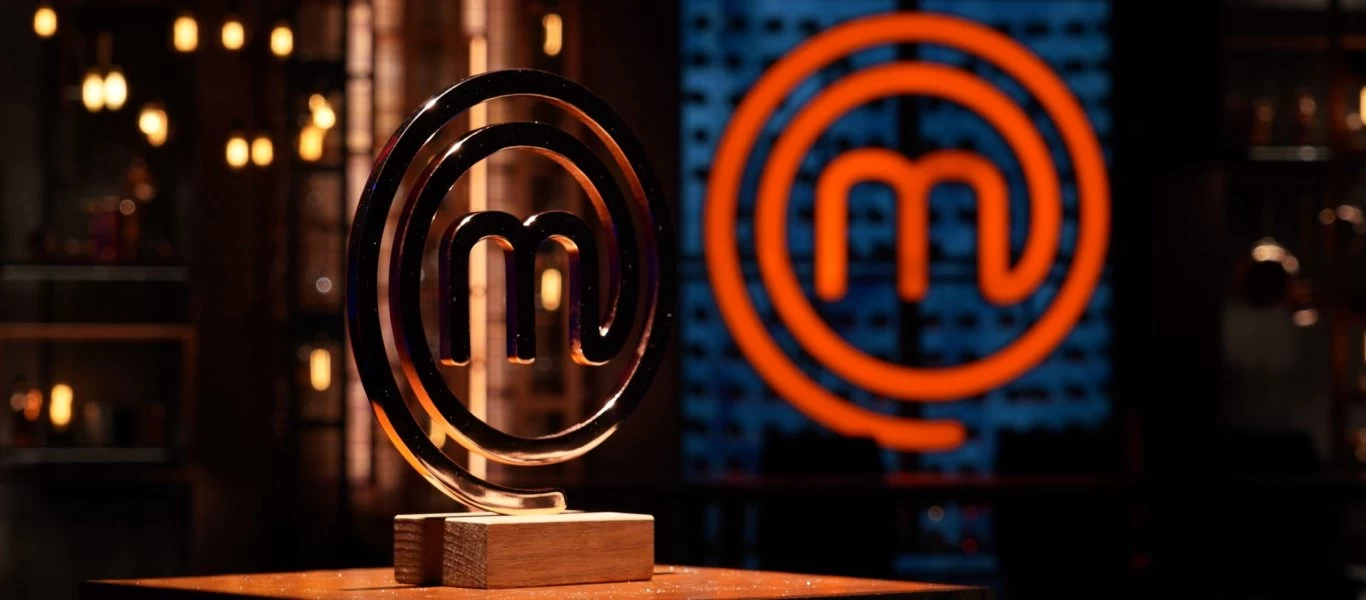 MasterChef - Μαρίνα Ντεμολλάι: «Νομίζω ότι με τρέμουν εδώ πολλοί μαγειρικά» (βίντεο)